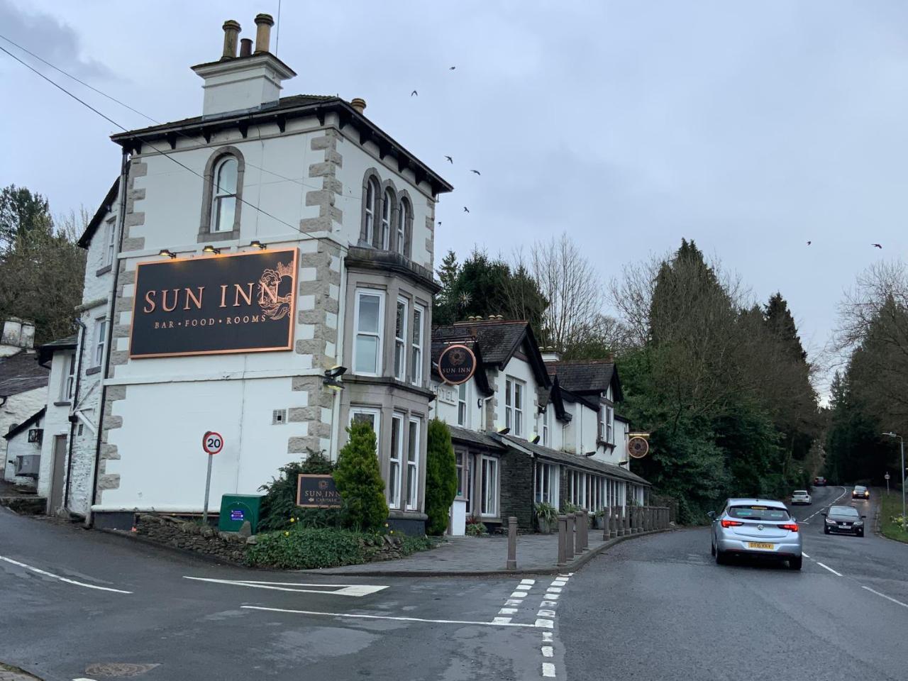 The Sun Inn Troutbeck Bridge Extérieur photo