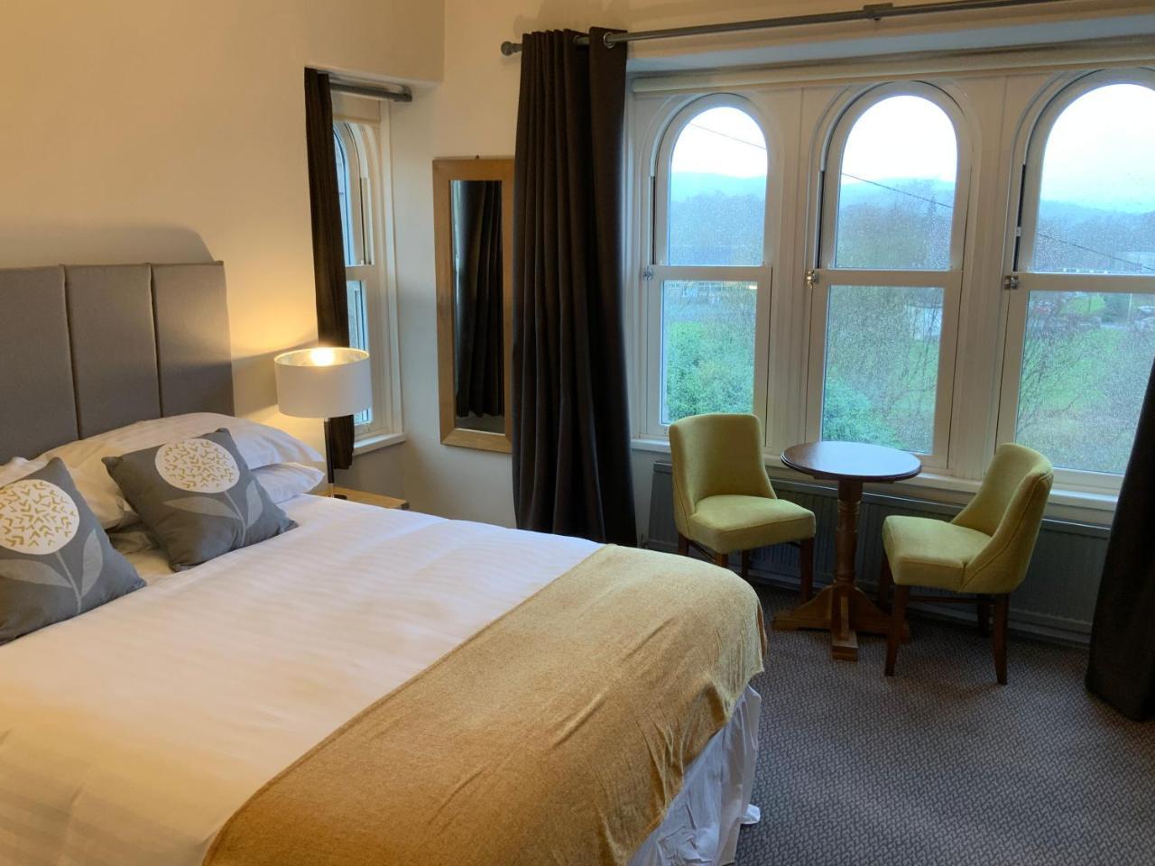 The Sun Inn Troutbeck Bridge Extérieur photo