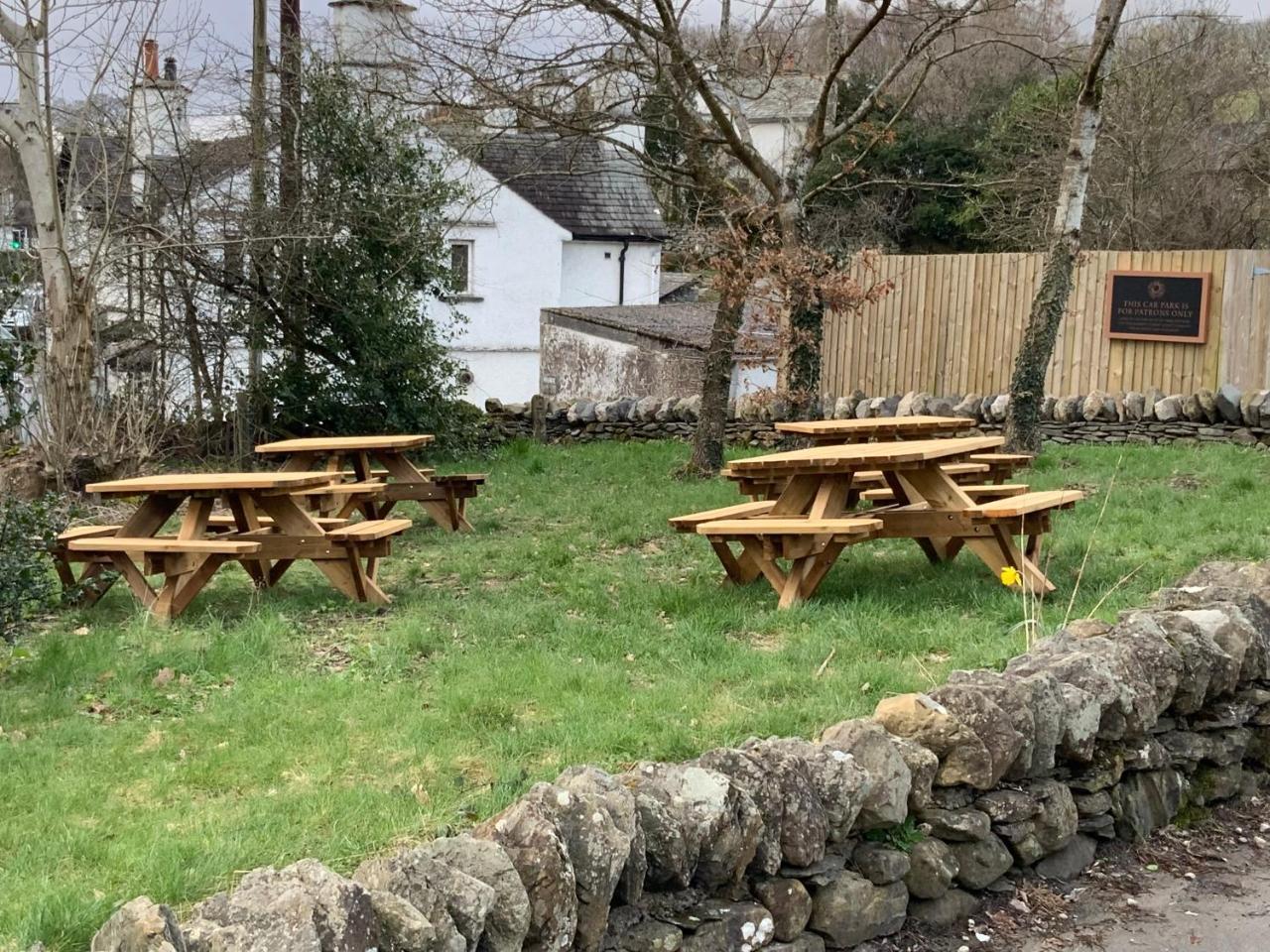 The Sun Inn Troutbeck Bridge Extérieur photo