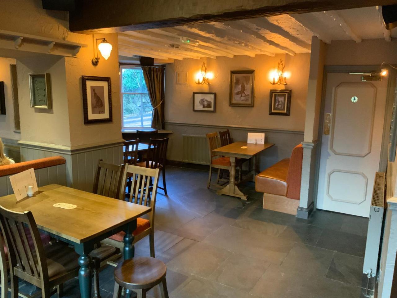 The Sun Inn Troutbeck Bridge Extérieur photo